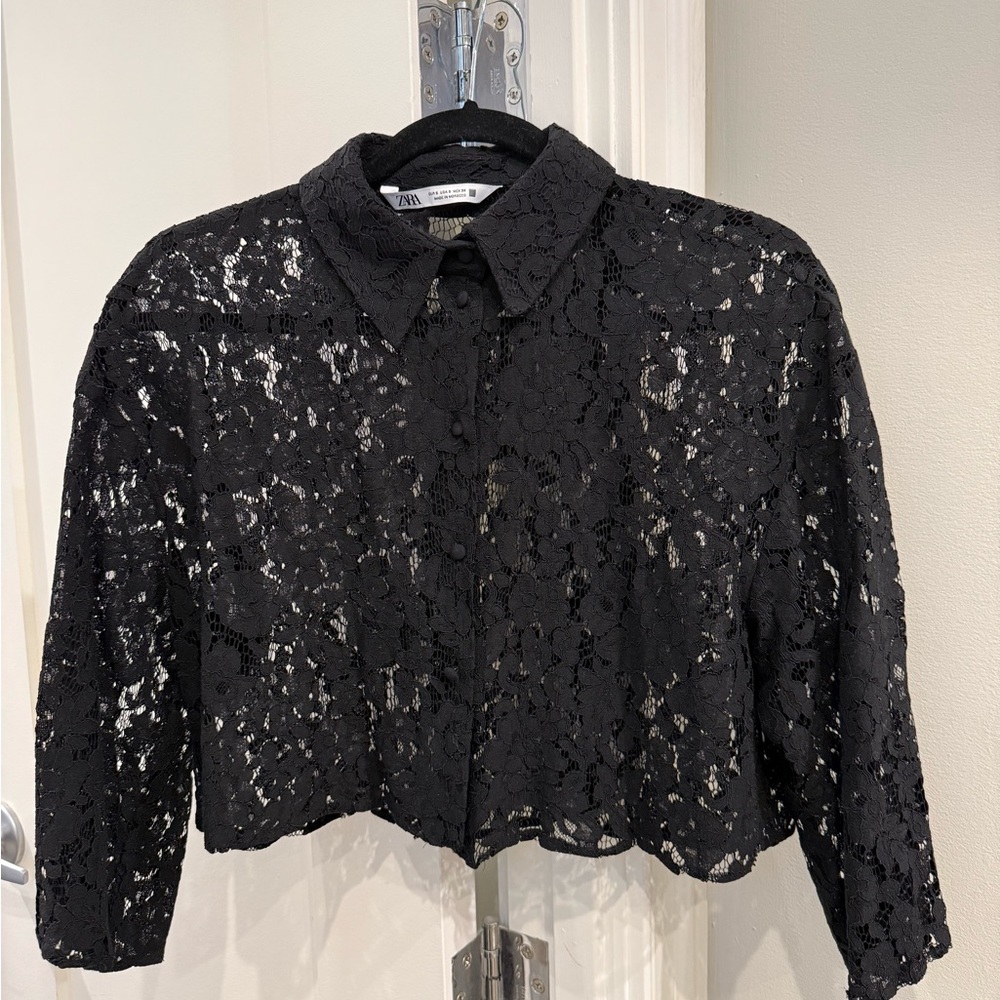Black Lace Cropped Top